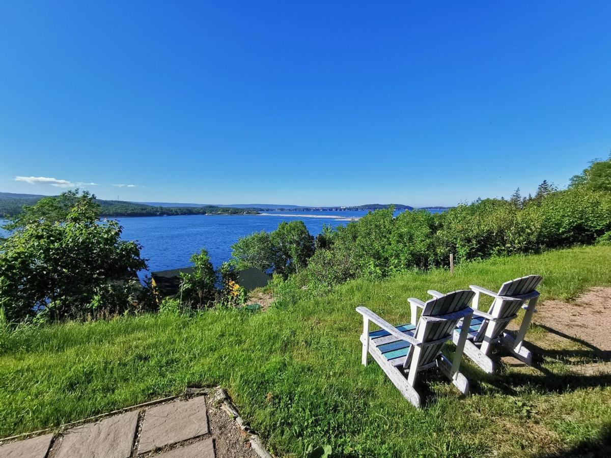 Knotty Pine Cottages, Suites & Motel Rooms إينغونيش المظهر الخارجي الصورة